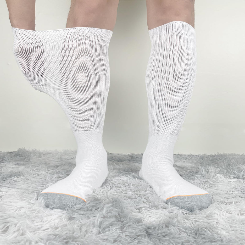 White Walking Boot Socks B507440