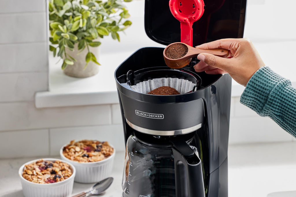 12-Cup Programmable Coffeemaker O6775