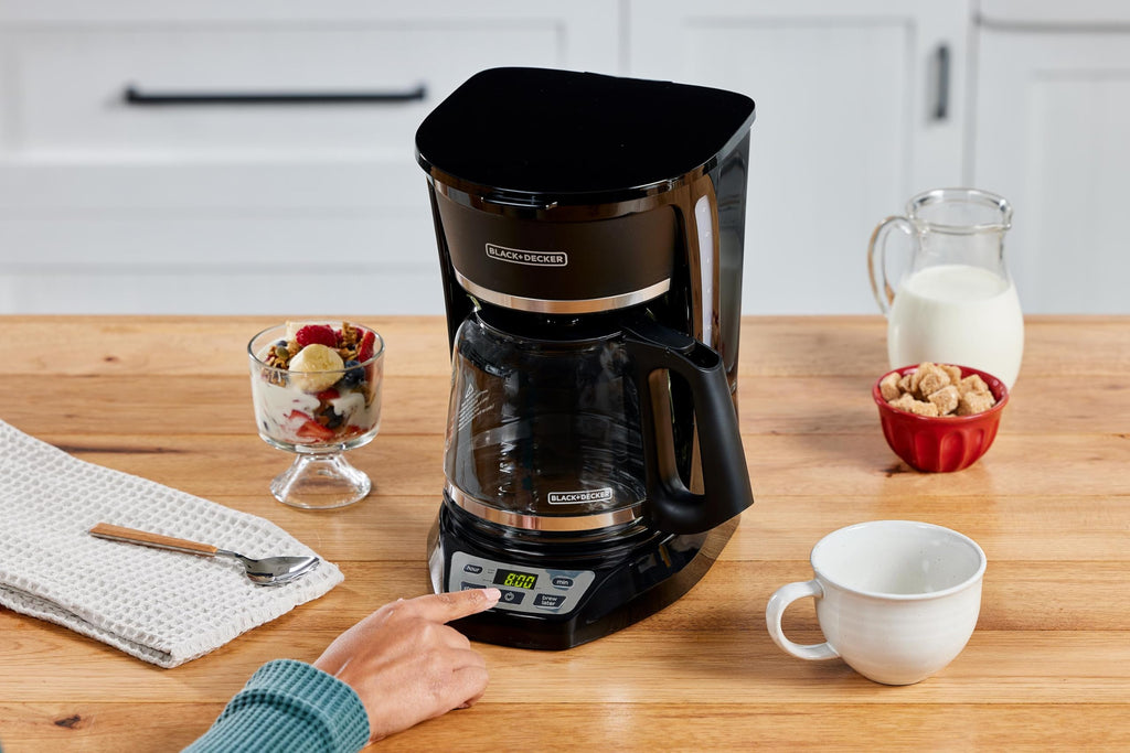 12-Cup Programmable Coffeemaker O6775