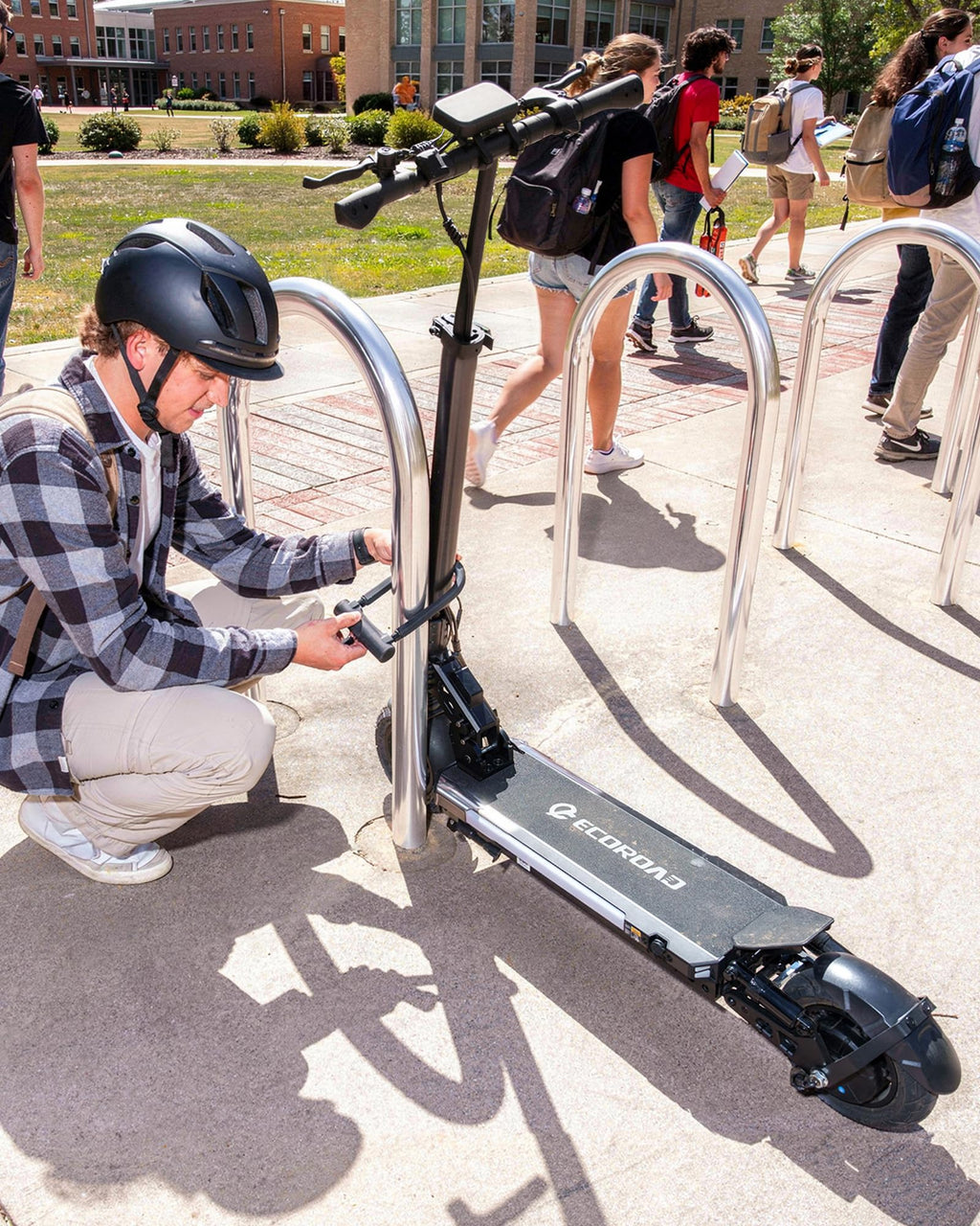 Electric Scooter 750W 25 MPH 30-35 Miles W525