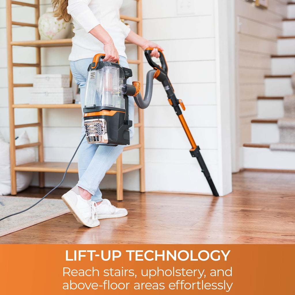 Bagless Upright Vacuum F699333